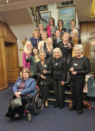 PlumbersCompany's tweet photo. Female members of the Company were strongly in evidence this week as we turned out at our annual Ladle Dinner to show our support and thanks to the Immediate Past Master Paul Nash and Senior Steward Malvern Tipping for their service over the past year. What a great night it was! https://t.co/y7q4OSRJFH