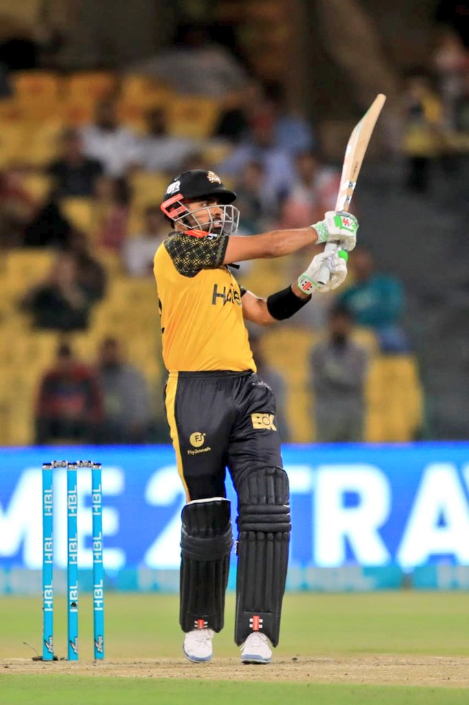 ahmiii_world's tweet photo. @_FaridKhan That's our bobby 💛🩶
#BabarAzam 
#BabarAzamIsMyPride https://t.co/6QmlgeQUFd