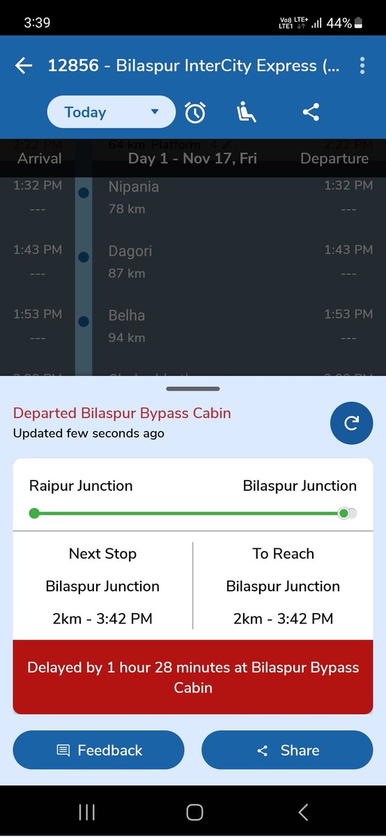 Umng_7's tweet photo. After 20 minutes train has covered only 1 KM WHAT THE HELL IS WRONG WITH YOU GUYS DON'T YOU EVEN CARE Train was running almost on time but between Raipur -BSP what happens no one knows #IndianRailways #Shameless #poormanagement https://t.co/kjA6uBeCkD