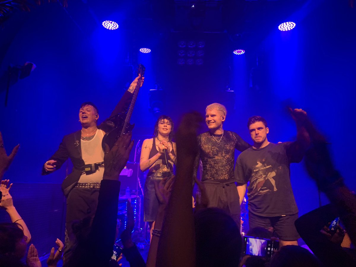 MaxThomasFIR's tweet photo. @hotmilkhotmilk , Paris , November 16th 2023 🇫🇷
@ Les Étoiles

A night I’ll never forget! Can’t wait to see guys again! Merci 🤘🏻

#HotMilk #ACallToTheVoid https://t.co/Qe8IiipxZy