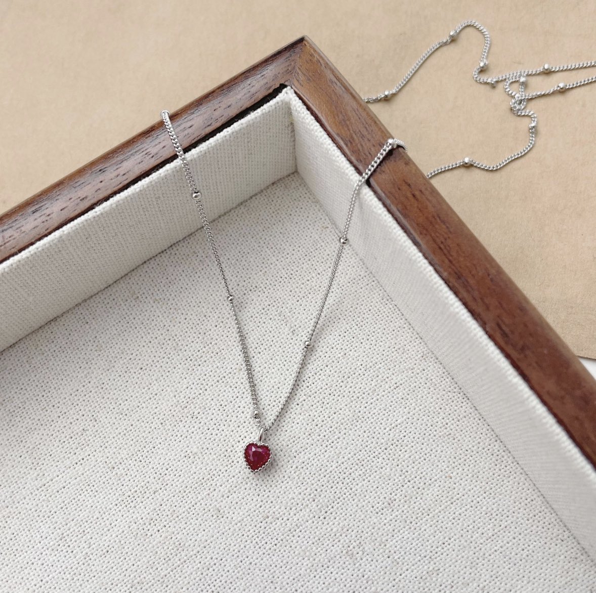 simbakarkai's tweet image. ไอสัสท้าให้ลอง! มีแฟนเพราะเส้นนี้ใส่ไม่ถึงเดือนเป็นลูกรักพระแม่ลักษมีเฉย ใครมีความสัมพันธ์ที่ไม่ชัดเจนเส้นนี้เหมาะมาก ตอนนี้เพื่อนทุกคนใส่ตามปังจริง อยากได้ใครได้ คนที่มีแฟนแล้วก็จะช่วยให้รักกันมากขึ้น ใครอยากมีแฟนก่อนปีใหม่ซื้อเลยแก ตอนนี้มีโปร 1 แถม1 แค่ 129฿!! ฟังไม่จัดผิดค่า