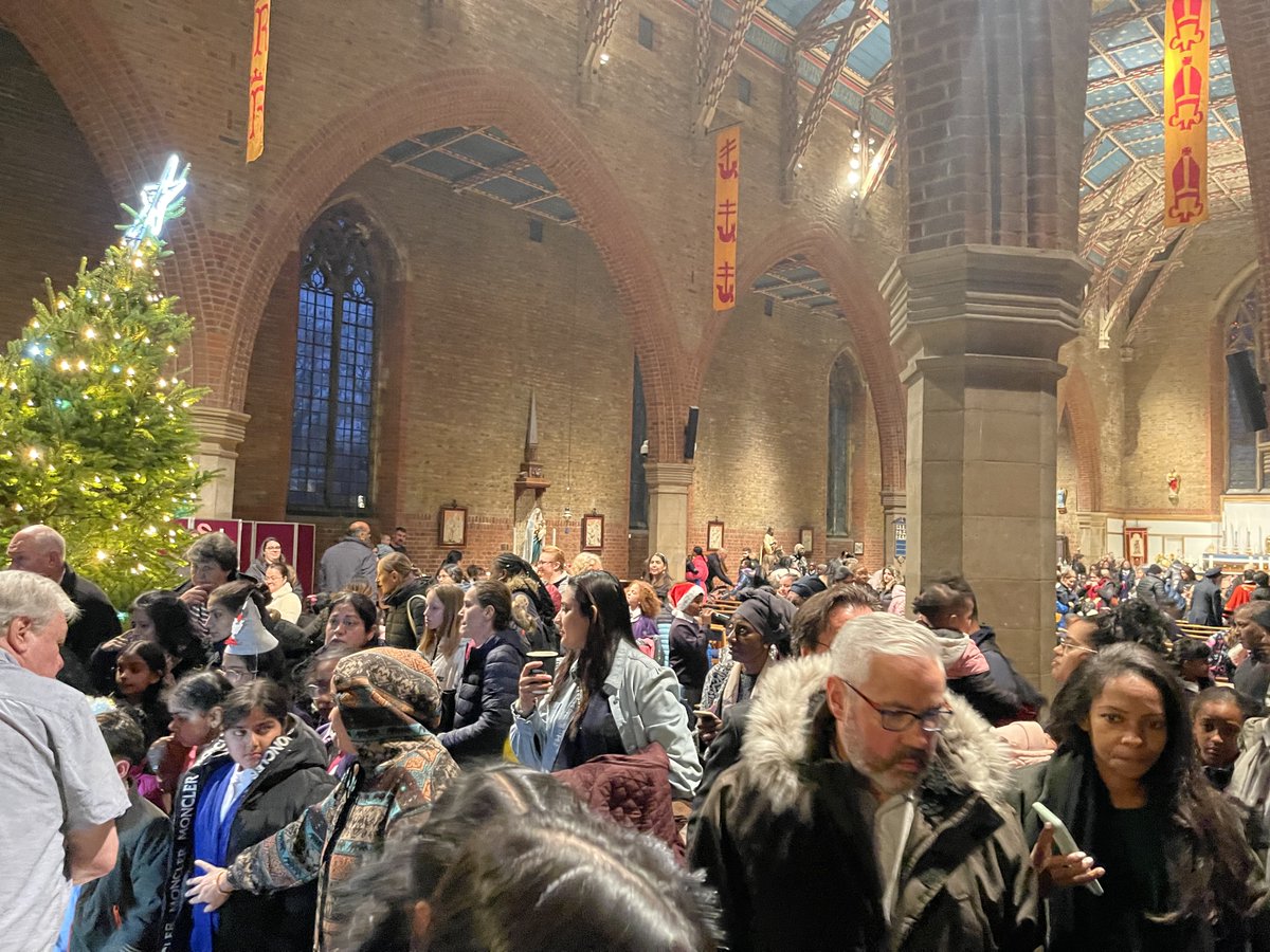 St. Anselm’s, Hayes tweet media