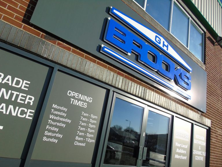 DSignsHarrogate's tweet image. It's really important that you update your #exteriorsignage to match your digital brand or when it's starting to look a little tired.

Help attract more customers into your shop with up to date, on brand fascia #signage. Get in touch with our friendly design team on 01423 873 555