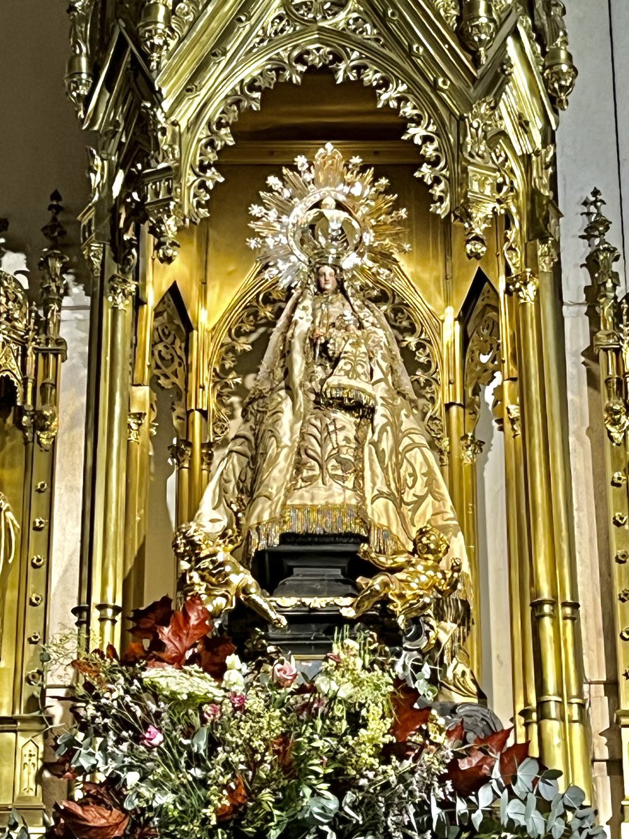 jssttco's tweet photo. Santa María del Buen Suceso, Madrid - España; Santa madre cuida y bendice a tu pueblo Santiago Tianguistenco - Mexico 🙏🙏🙏 https://t.co/053nq7wd1Q