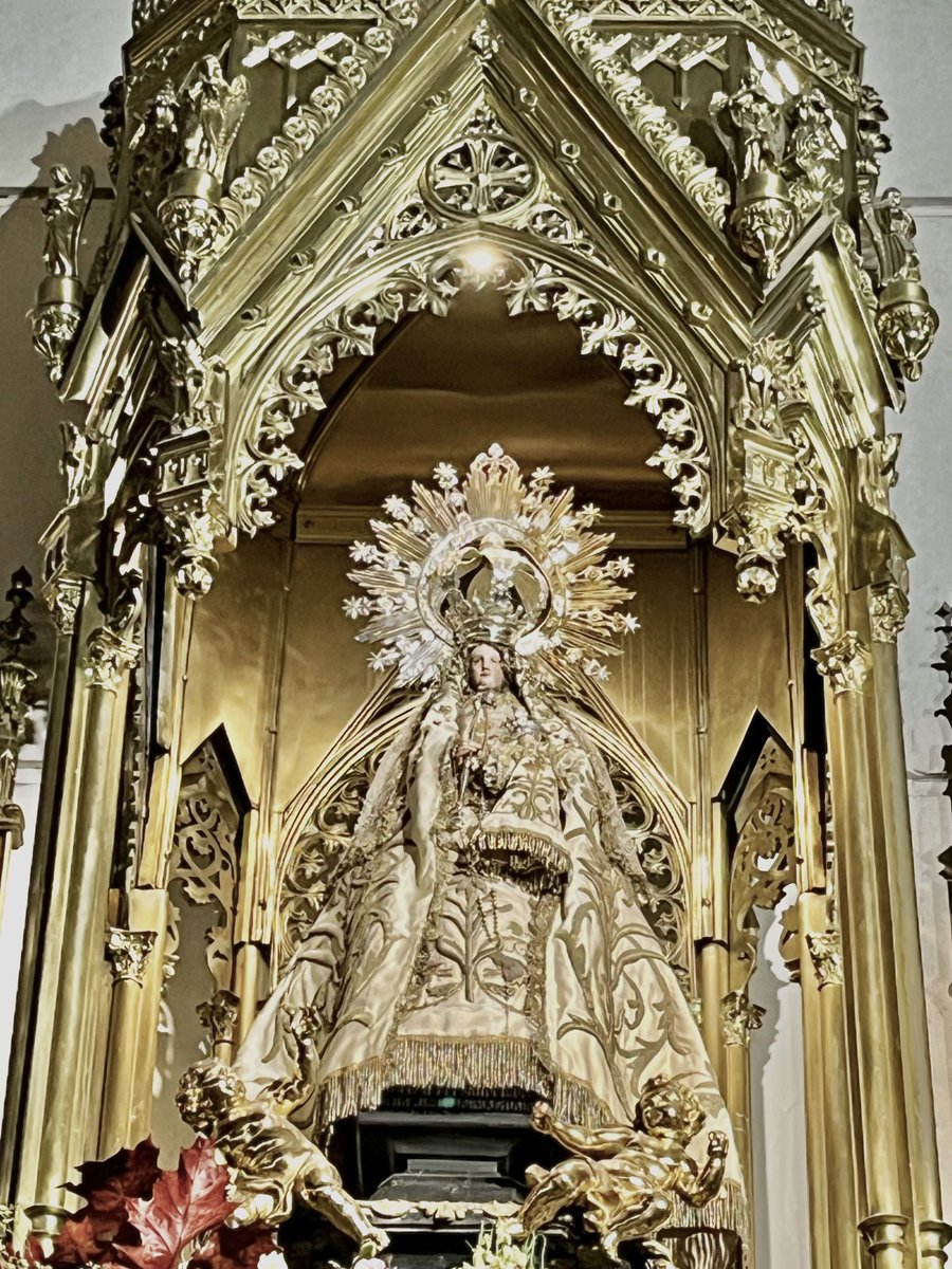 jssttco's tweet photo. Santa María del Buen Suceso, Madrid - España; Santa madre cuida y bendice a tu pueblo Santiago Tianguistenco - Mexico 🙏🙏🙏 https://t.co/053nq7wd1Q