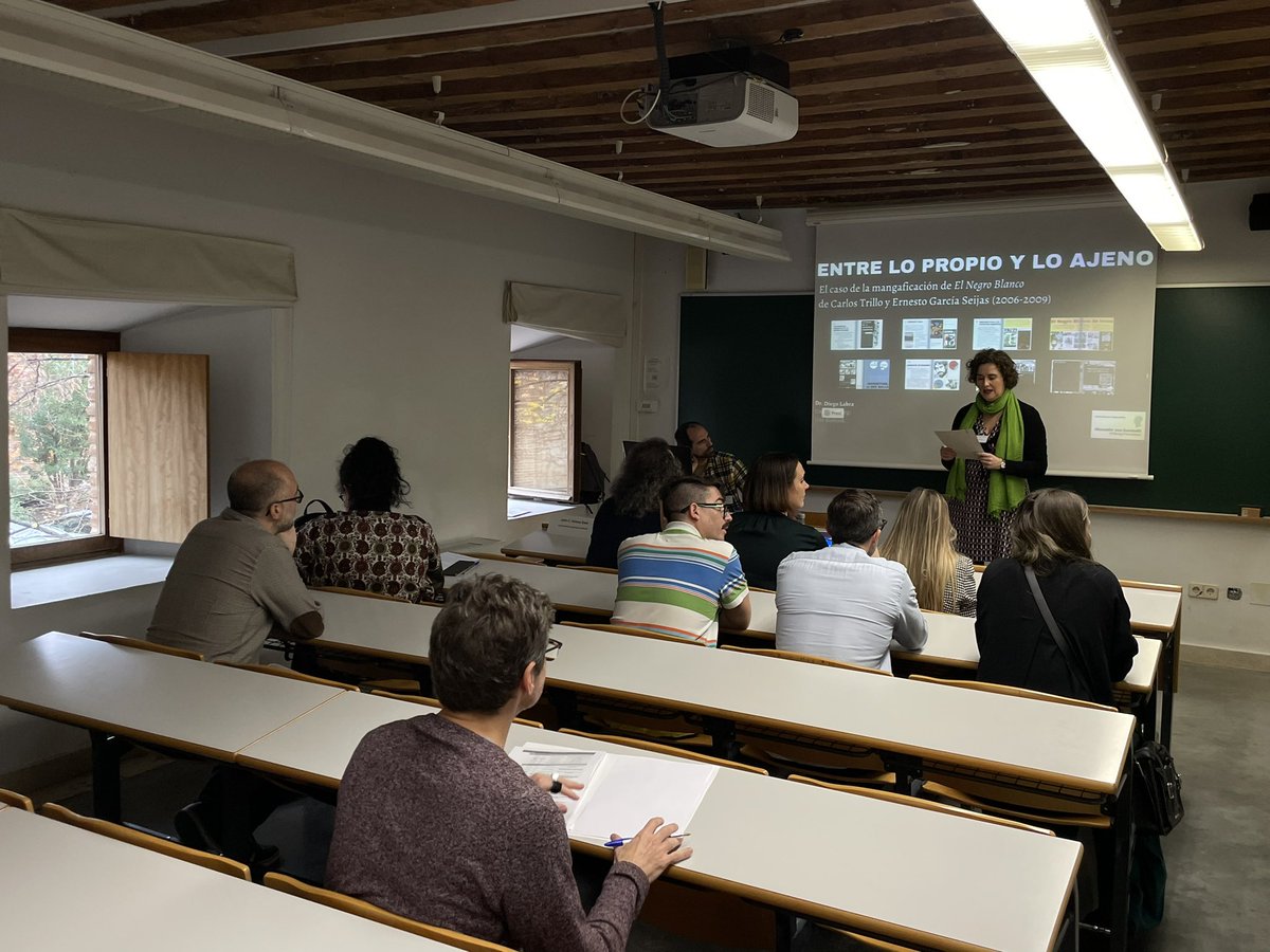 IB_Franklin's tweet photo. @Comic_ECC_UAH @UAHes @FundacionBBVA @juliacgs @MJoseMompean @diegomatosag @bauselabucc Sesión II
 
Julia C. Gómez (@juliacgs), @unicomplutense, modera el Panel B:   
 
🗨️ “#Superhéroes y comic-books” 
📍 Aula Miguel de Cervantes, Colegio de Trinitarios   
 
#ComicConIF https://t.co/BUGkc93lNU