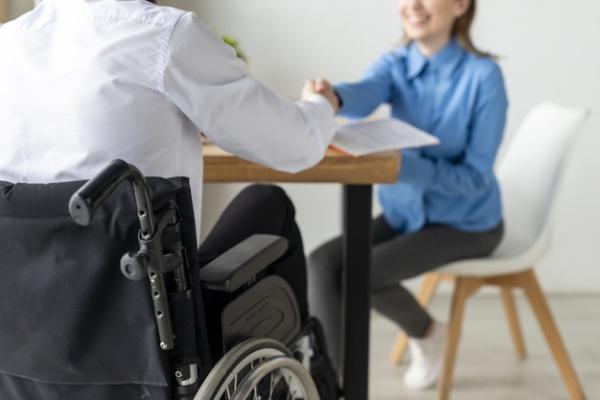 FundacionDfa's tweet photo. 👉 ¿Sabes que la valoración de #discapacidad puede ser telemática en algunos casos?
Te contamos en qué casos puede hacerse aquí ➡️ https://t.co/W1ic6DqQPC
* Programa #Dfacontigo incluido en convocatoria de #AcciónSocial impulsada por el @zaragoza_es https://t.co/KSPhpcevXV