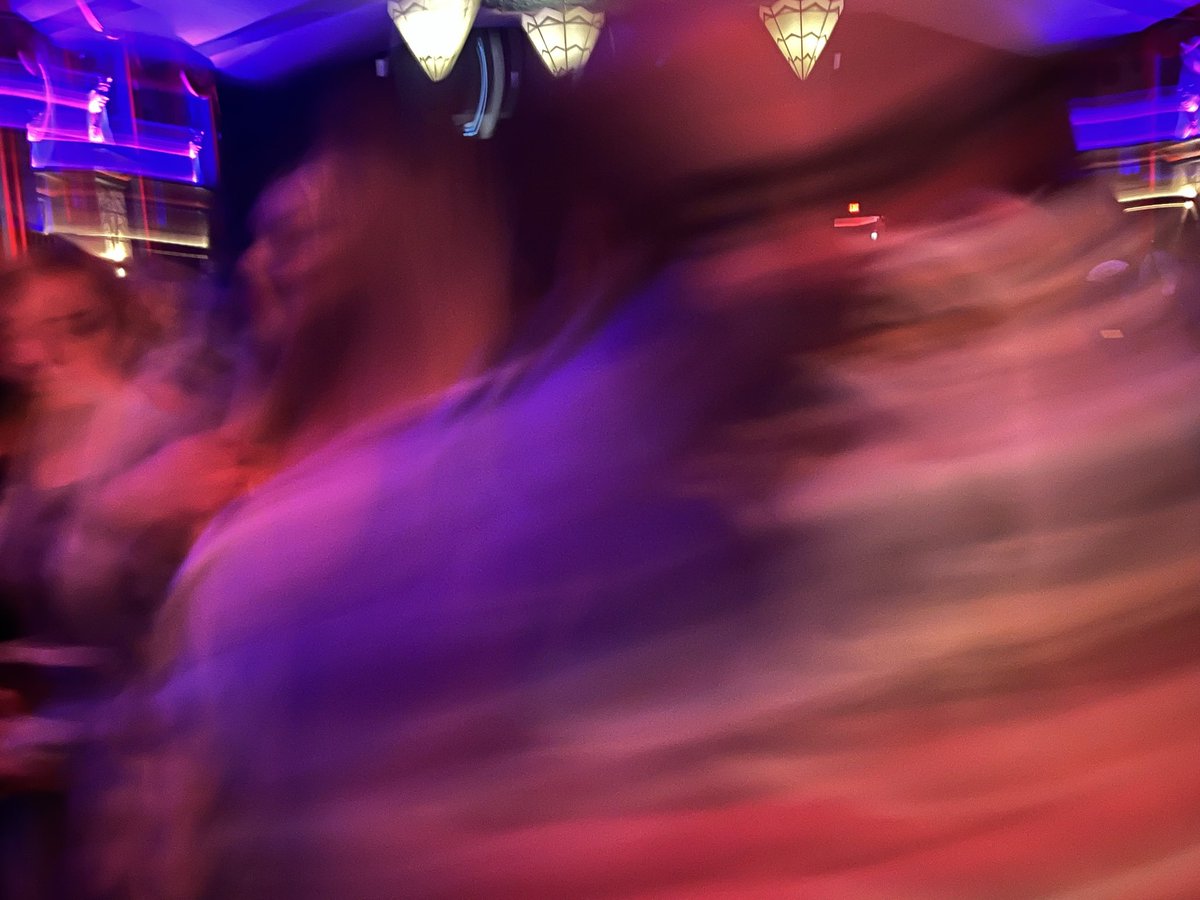 I love a blurry photo.