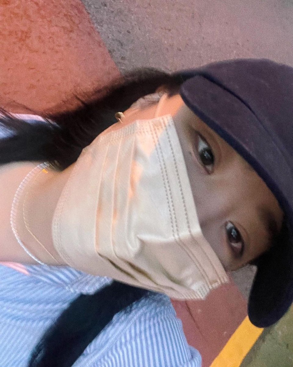 b__jwld's tweet photo. bejbi typu na kacu https://t.co/V2PSsgZJLn