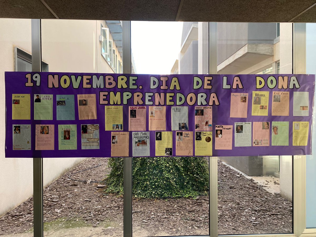 fib_ies's tweet photo. 📣👩‍🔬👩🏻‍🎨👩🏻‍🚀Al @iesfib_ibi celebrem el #diadeladonaemprenedora amb este gran mural realitzat, a iniciativa del Departament d’Economia,per l’alumnat de 4t d’Eso i 2n de Batxillertat B📣👩‍🔬👩🏻‍🎨👩🏻‍🚀 #mujeremprendedora @educaciongob @gvaeducacio @Educacionibi https://t.co/hI1SLQ7eWI