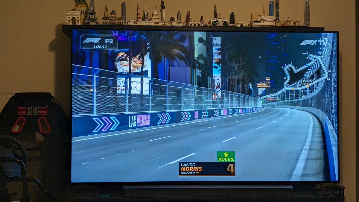 profficylvsd's tweet photo. @F1 Exactly how I was hoping to watch the event I spent tons of money on. https://t.co/r5WrBEmkB1