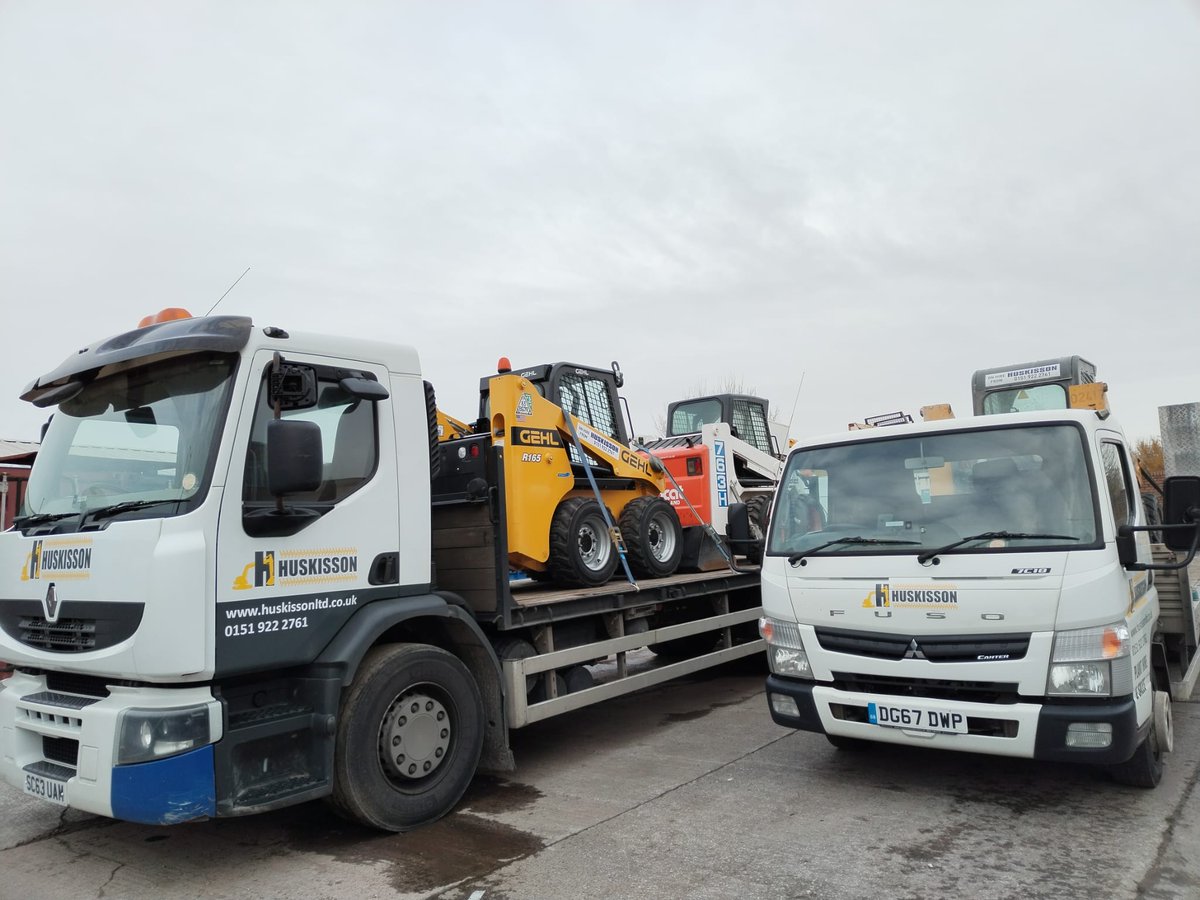 Another busy day here with one machine out on hire and another one repaired and delivered to one of our loyal customers 👍 #gehl #bobcat #skidsteer #construction #landscaping #agricultural