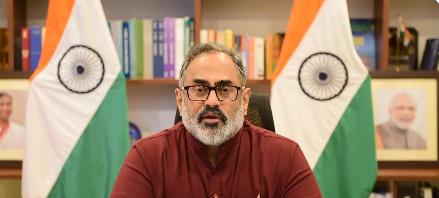 ians_india's tweet photo. Startups, students key to boost DIR-V ecosystem, develop indigenous chips: MoS IT
#RajeevChandrasekhar @Rajeev_GoI
Read: https://t.co/YOAzJmlER6 https://t.co/UcFQtyajif