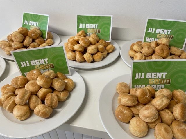 Wij hebben een pand vol unieke ondernemers. Deze creatievelingen samen brengen een dosis energie en daar zijn wij trots op! Tijdens de #dagvandeondernemer, genieten we hier even extra van. Wij zijn dankbaar voor onze fantastische huurders! Wat maakt jouw dag vandaag bijzonder?