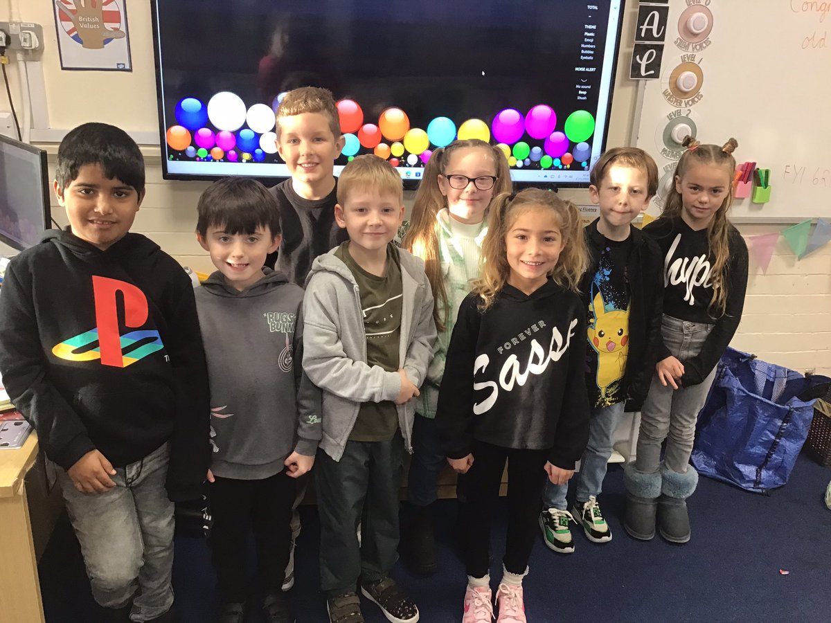Y3SJV's tweet photo. ‘Be Yourself’ in 3B! https://t.co/nV60ZJl7nj