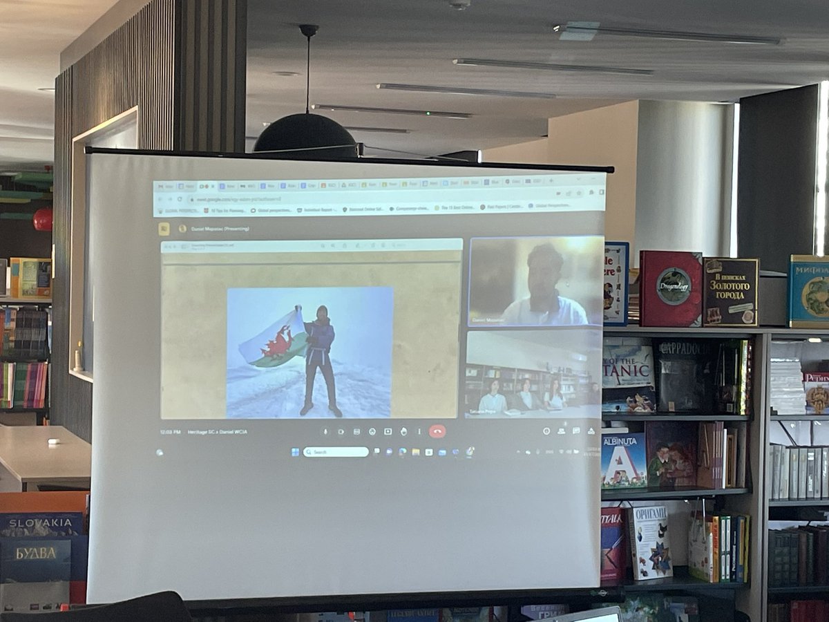 Tatianapopab's tweet image. Day 5 of #IEW2023. To crown our International Education Week, our Student Council spoke to  Daniel Mapatac at WCIA about involvement opportunities for our young people at @HIS_Moldova! 
Many thanks, Daniel &amp;amp; @CWVYS!
#connectedschools #connectedbylearning @his_global 🏴󠁧󠁢󠁷󠁬󠁳󠁿