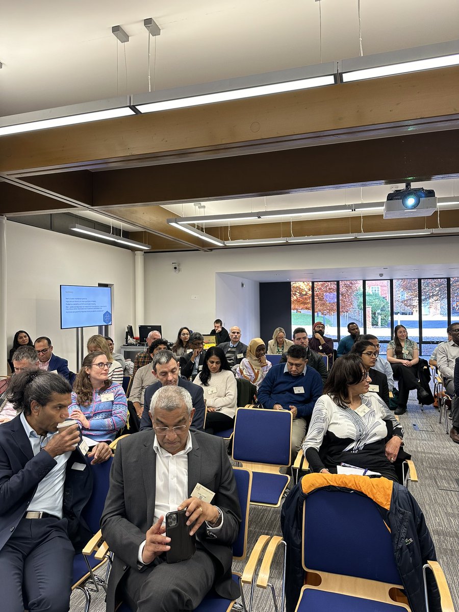 aaraoof's tweet photo. A lot of discussion on considering #hormone profiles in our #formulations Psychiatrists are best placed …@rcpsychEastern #EastDivConf 
@TrudiSene1 @subodhdave1 https://t.co/ZVOWc4bcmF
