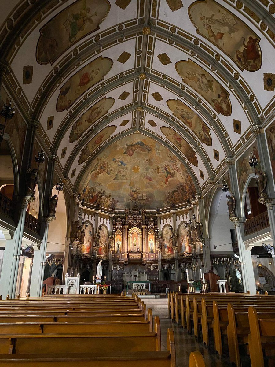 stupid_jamber's tweet photo. manila is so isolating it got me praying. eyy the bedans way

#sanbeda #stbenedict #oraetlabora #prayandwork #monasticism https://t.co/ogECGG84d6