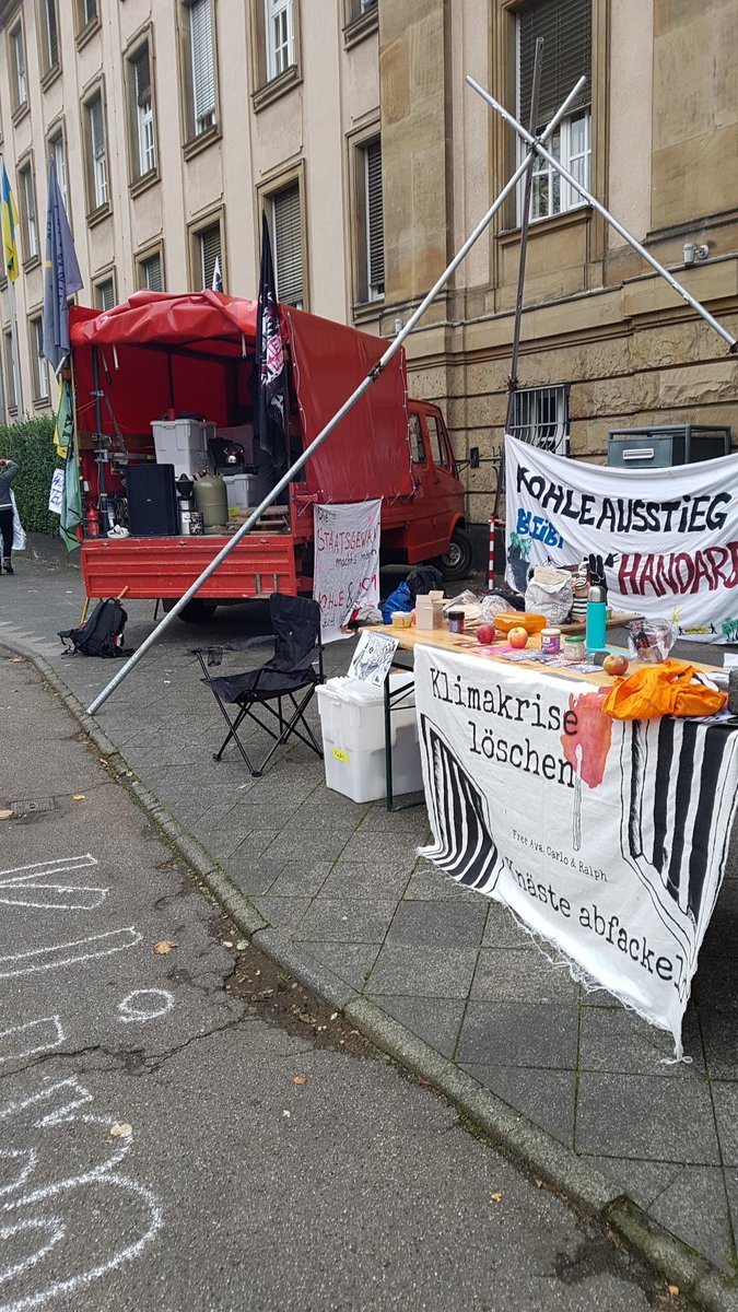 MaWaLuetzerath's tweet image. Berufungsprozess gegen Aktivisti von #BlockNeurath geht weiter am Landgericht Mönchengladbach.