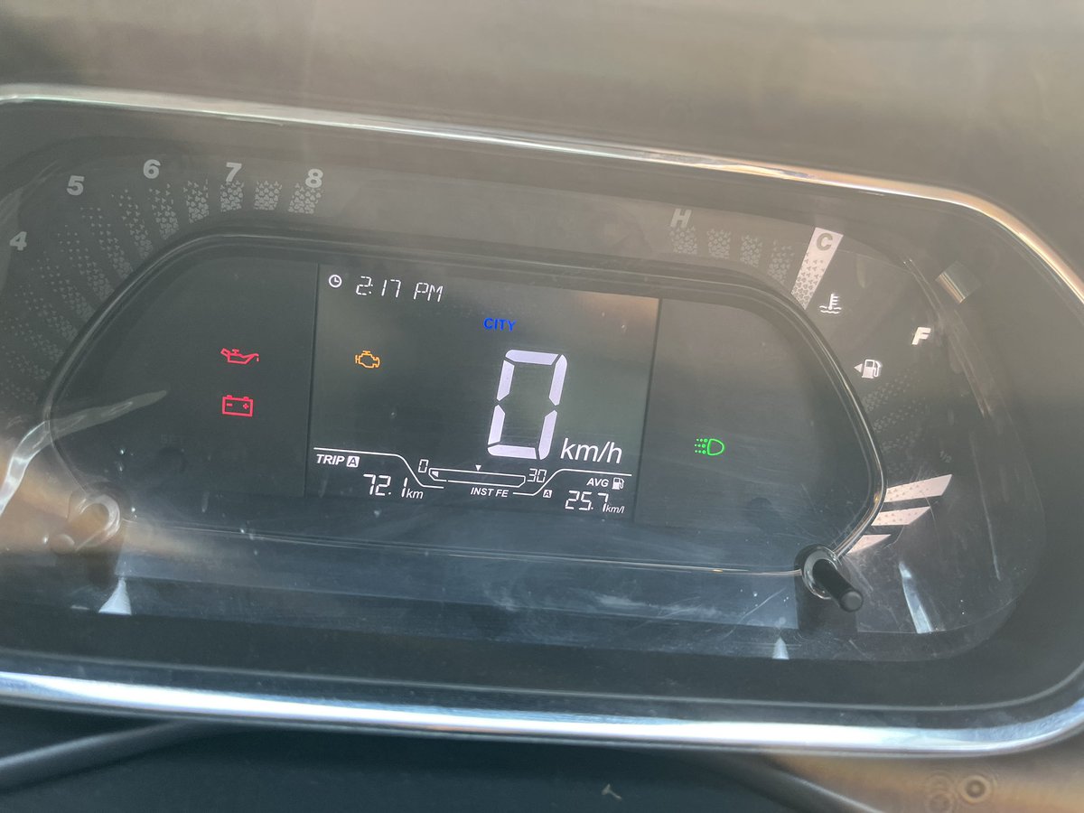 PRITHAVI9's tweet photo. Well #Tata @TataMotors have good #Engines in terms of #Mileage  but worst reliability on parts and after sales service.

#rattlingnoise #citymode @TataMotors @RNTata2000 @TataMotors #nexon #Petrolcar https://t.co/qb2ZNfcxb0