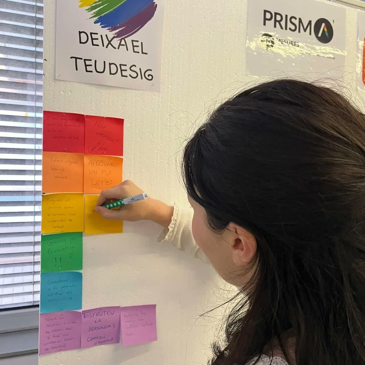 IRBLleida_Info's tweet photo. L'#IRBLleida se suma al 18N Pride in STEM🏳️🌈 amb la visibilització d'aquesta commemoració i un panell informatiu amb les 10 mesures de PRISMA on el personal de l'IRBLleida pot deixar els seus missatges
#prideinstem #prideinstemday #lgbtqstemday https://t.co/sputBu1N5M