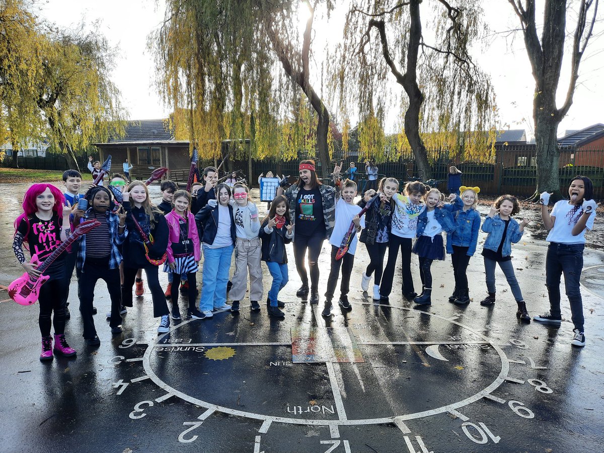 JamesBrindleyPS's tweet photo. Maths Rocksπ€ in year 5!
#jbmathsweek https://t.co/BMytyo3BXX