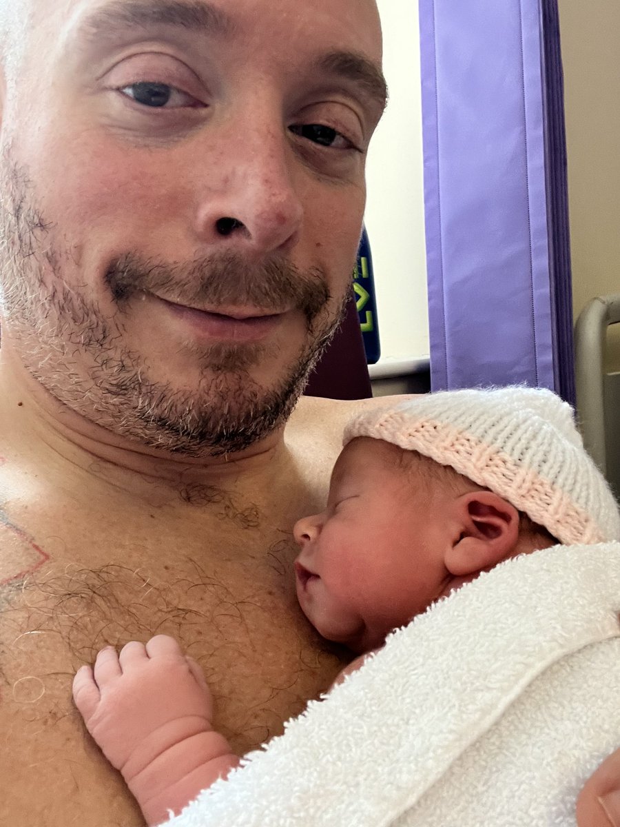 Welcome to the world Isabella Sofija Cottrell. Born today at 7:13 am. Weighing in at 6lb 8oz. Mother and baby doing fantastic. Father already truly in love. 🥰🥰🥰