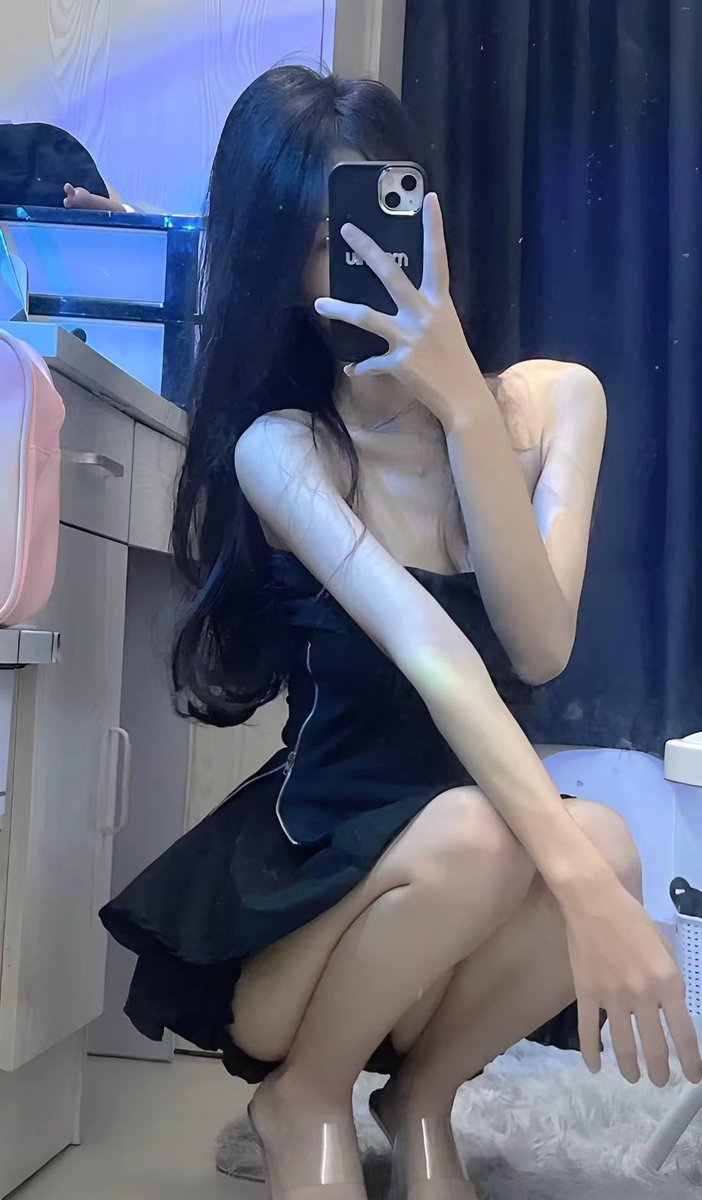 DevitaSook's tweet photo. 转推的臭宝，一周抽取免费幸运儿一次
#台州 #台州线下 #台州楼凤 #台州同城 #台州约炮 #台州学生 https://t.co/spdnzsBcx4