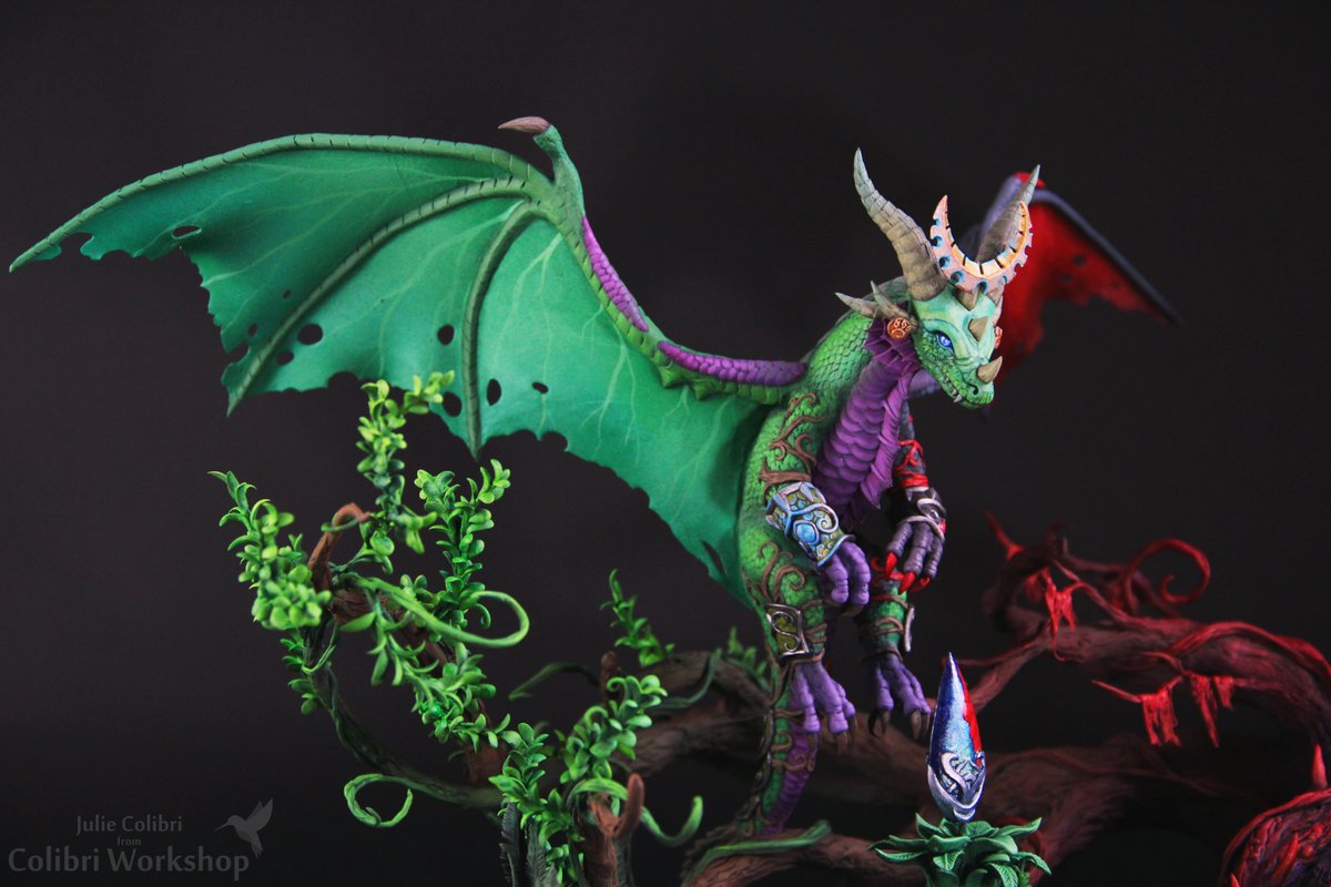 JulieColibri's tweet photo. 🍃 Ysera the Dreamer 🍃
The new patch brought back memories of an old project... I still love these photos! 💚
#warcraft #worldofwarcraft #handmade #art #polymerclay https://t.co/HBkvEVUDEv