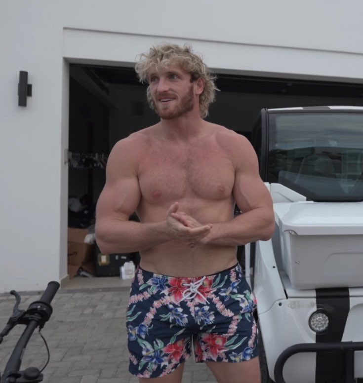 Thirst for Logan Paul 🤤 tweet media