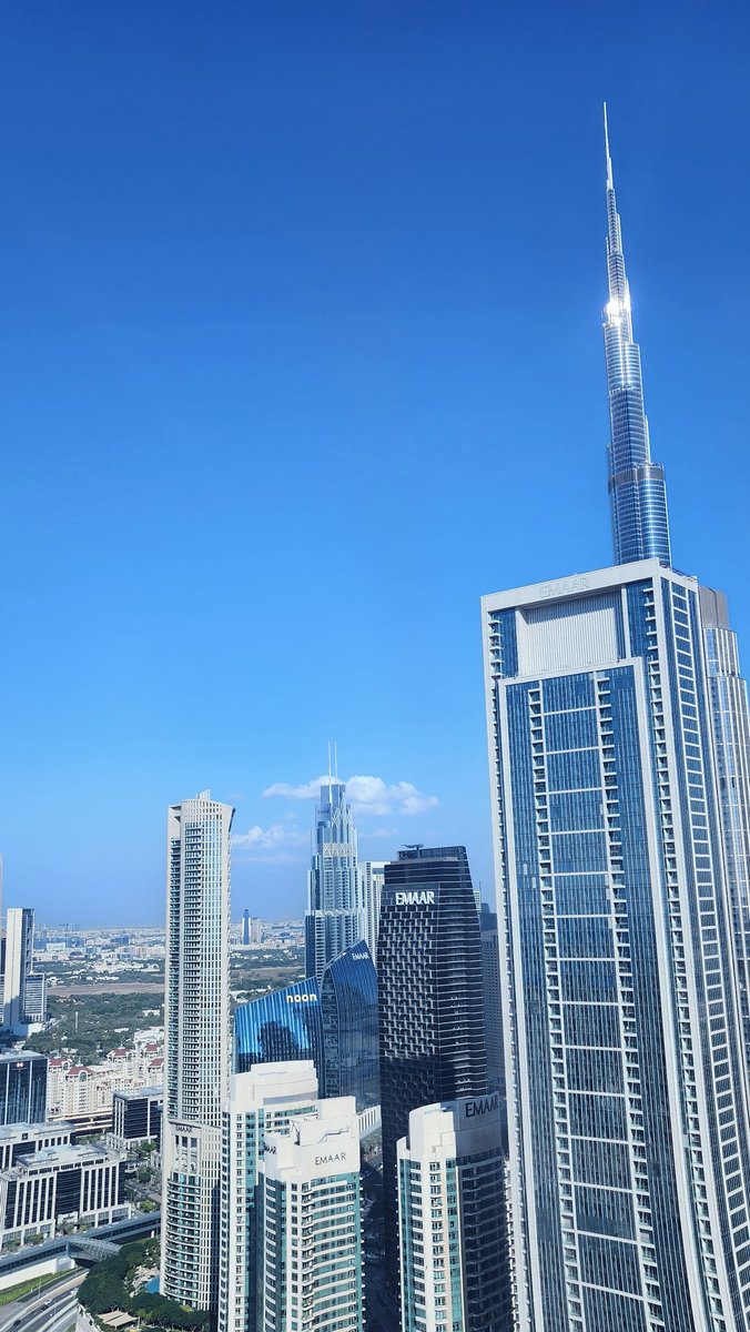 ChoiceQuotient's tweet photo. Bluer than the blue sky 💙 #Dubai #Dubaiafterrains #Dubaisky #Blueness #nofilter #myclick! https://t.co/iNrfD52CiW