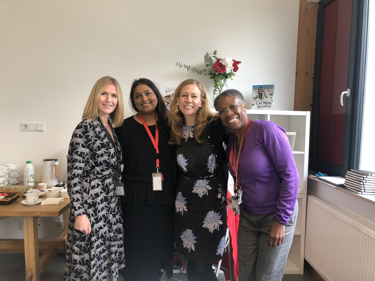 EstherOConnor5's tweet photo. All set for NPQLT peer group learning 1 @CEL_IOE @nuttall_claire @PrimaryEAdams @PillayLudmilla #europeanhub @STGeorges_LUX https://t.co/u6YYcuXggA