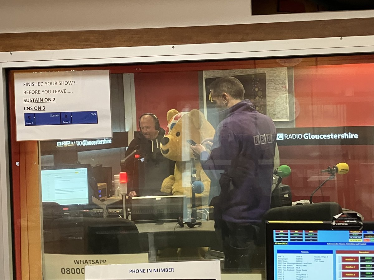 EdwardRowe's tweet photo. Look who’s in the @BBCGlos studio #cin2023 🫢 https://t.co/KCUySARQwH