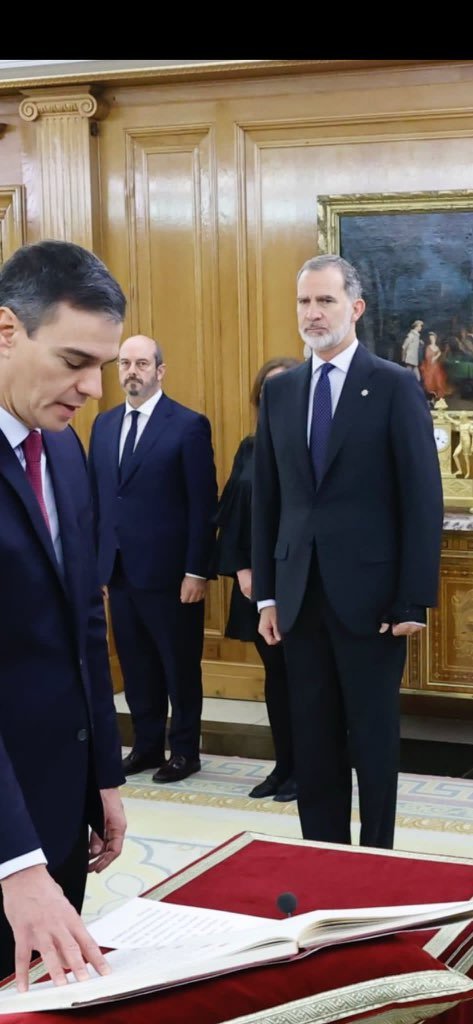 La gestualidad es importante. Y este gesto del Rey es el que muchos esperábamos ver.

V.E.R.D.E.