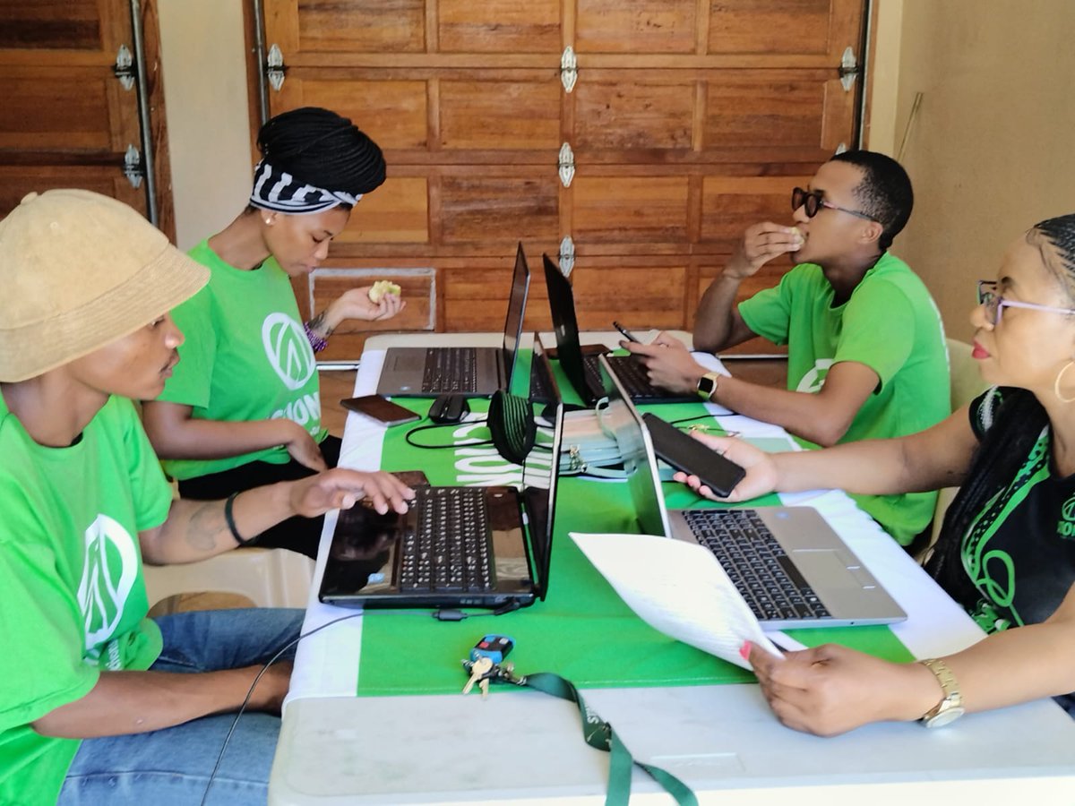 ActionSA_FS's tweet photo. [HAPPENING NOW] Unregistered members &amp; residents in the Free State are currently being called to remind them to go their nearest VD station to register to vote this coming weekend.  

📱: EXPECT A CALL FROM ONE OF OUR FRIENDLY CALLERS.

#RegisterToFixSA #EachOneBringOne 🇿🇦🗳 https://t.co/EwnPO5mD5b