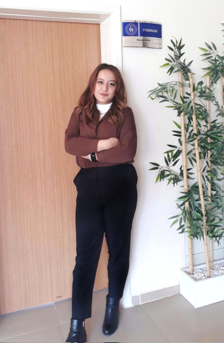 Atanıldı✅
Tabela önünde foto çektirildi😂✅