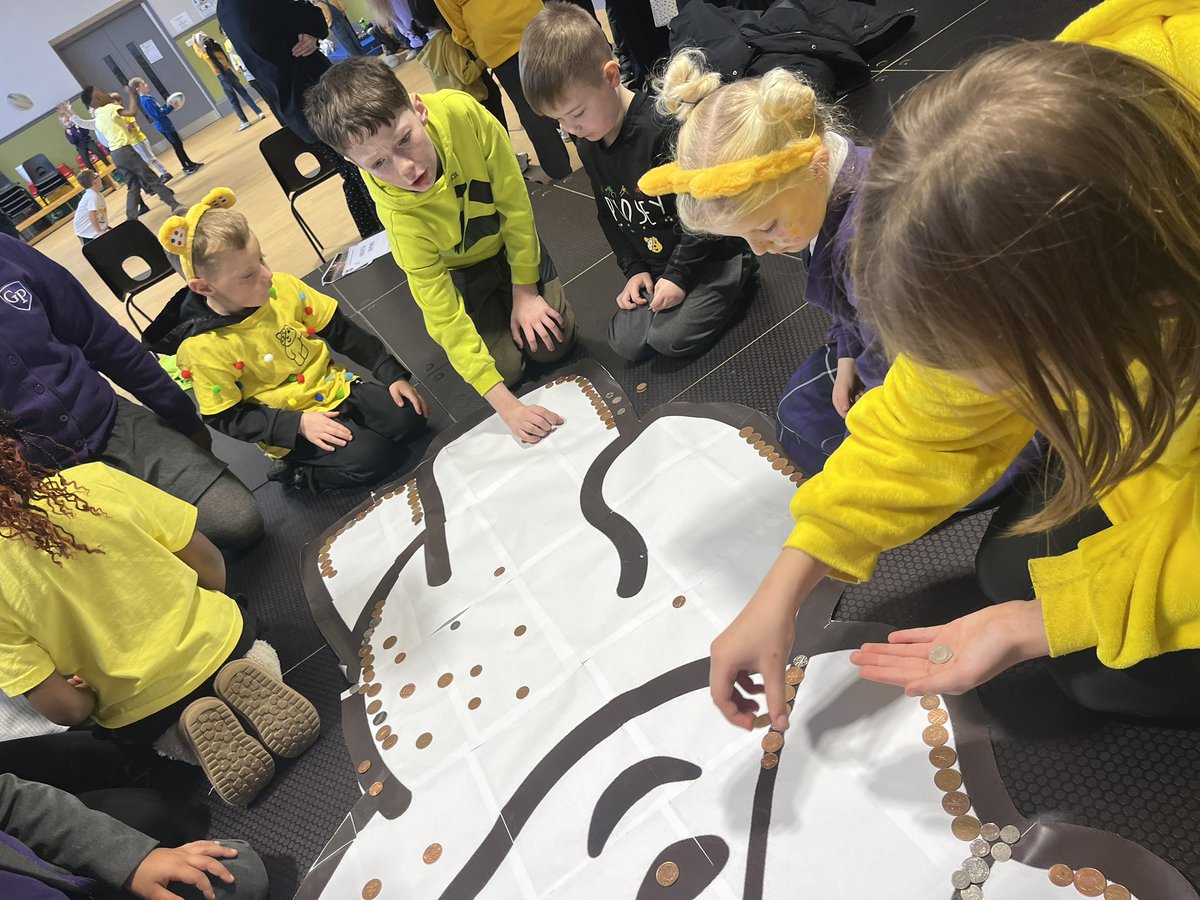 GrosvenorParkA's tweet photo. Working hard to fill pudsey with our donations 💰 thanks everyone!! @BBCCiN #ChildrenInNeed #CIN2023 @NWATrust https://t.co/cJA9zGOISE