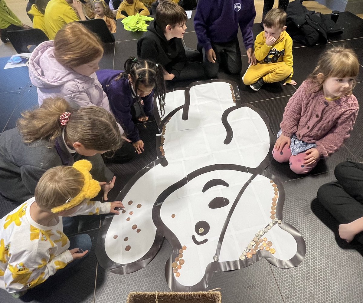 GrosvenorParkA's tweet photo. Working hard to fill pudsey with our donations 💰 thanks everyone!! @BBCCiN #ChildrenInNeed #CIN2023 @NWATrust https://t.co/cJA9zGOISE