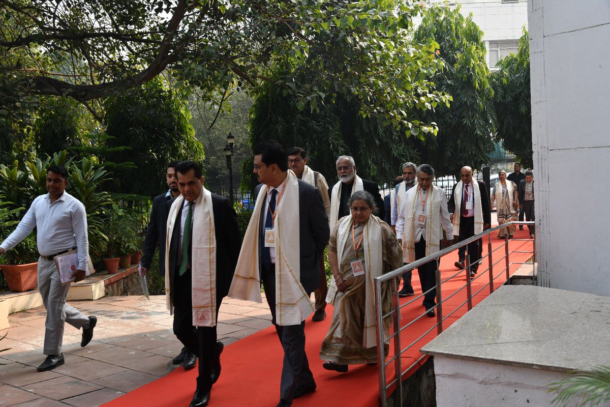 Amitabh Kant tweet media