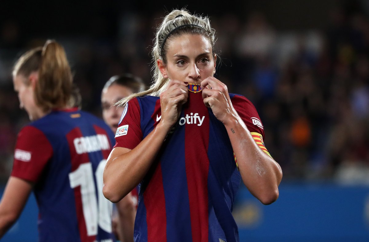 Què T'hi Jugues tweet media