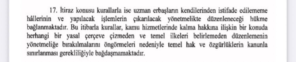 alitilkici38's tweet photo. 7-Uzman Çavuşlarda sözleşme sadece tehdit amaçlı kullanılan Amire kanunda olmayan görev hizmetlerin yapımında uzman çavuşu sözleşme fesihi ile tehdit etmesine yarayan bir sistem
Anayasa Mahkemesinin 1.6.2022 Esas no 2022/4 kararıyla kendisinden istifade edilemeyen uzman çavuşun sözleşme fesih maddesini kaldırması kararında;
Anayasa mahkemesininde söylediği gibi Kamu hizmetlerinde kalma hakkı yok
Aksine tüm cezalandırma sözleşme fesihi haklarını amire bırakılmış
#UzmanÇavuş
@RTErdogan 
@tcsavunma
@TC_icisleri 
@TSKGnkur 
@jandarma 
@sahilguvkom