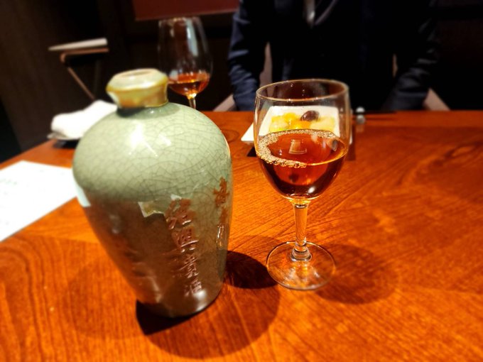 新宿高島屋の維新號點心さんでフカヒレ会からの同伴✨ フカヒレめーっちゃうまい！！ ちよっと遅れてお店向かうよー🦈✨ https://t.co/MJ1oSiXOYE