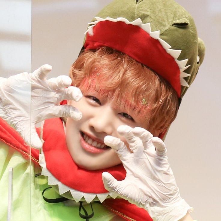 614_nahyun's tweet photo. Nothing has changed... He's always a baby for me 🤍 #MUNIK https://t.co/m24KAylR8z
