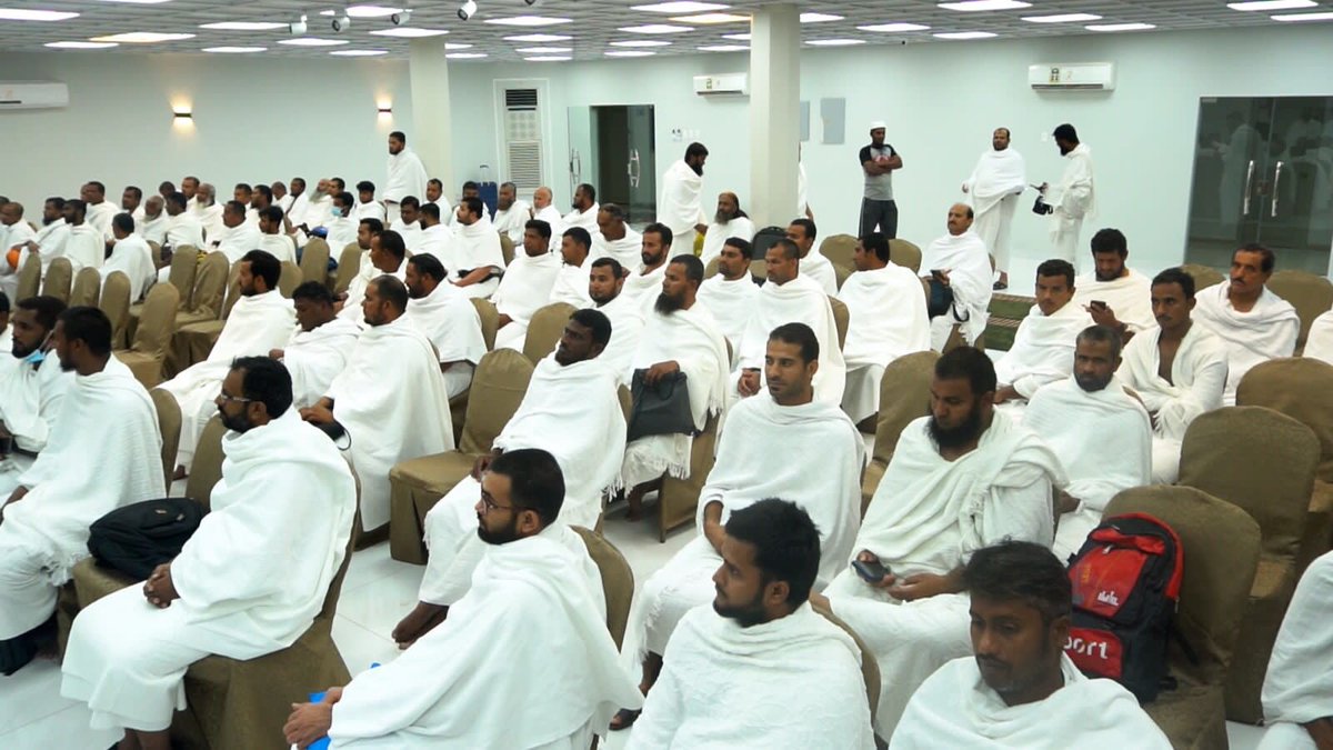 yanbudawa's tweet photo. تم بفضل الله وتوفيقه ثم بدعم من شريك الخير والعطاء ⁧#منصة_احسان⁩ ⁦@EhsanSA⁩
تسيير #رحلات_العمرة لعدد ٣ حافلات مساء يوم ⁧#الخميس⁩ ١٤٤٥/٥/٢هـ للجاليات لعدد ١٤٥ شخص
تشمل الرحلة كلمات دعوية من قبل الدعاة .

نسأل الله ان يجزي شريك العطاء خيرا ويتقبل من المعتمرين ويبارك في كل من ساهم في هذا العمل بالتنسيق والدعم .

#دعوة_ينبع_الصناعية
#ينبع_الصناعية
