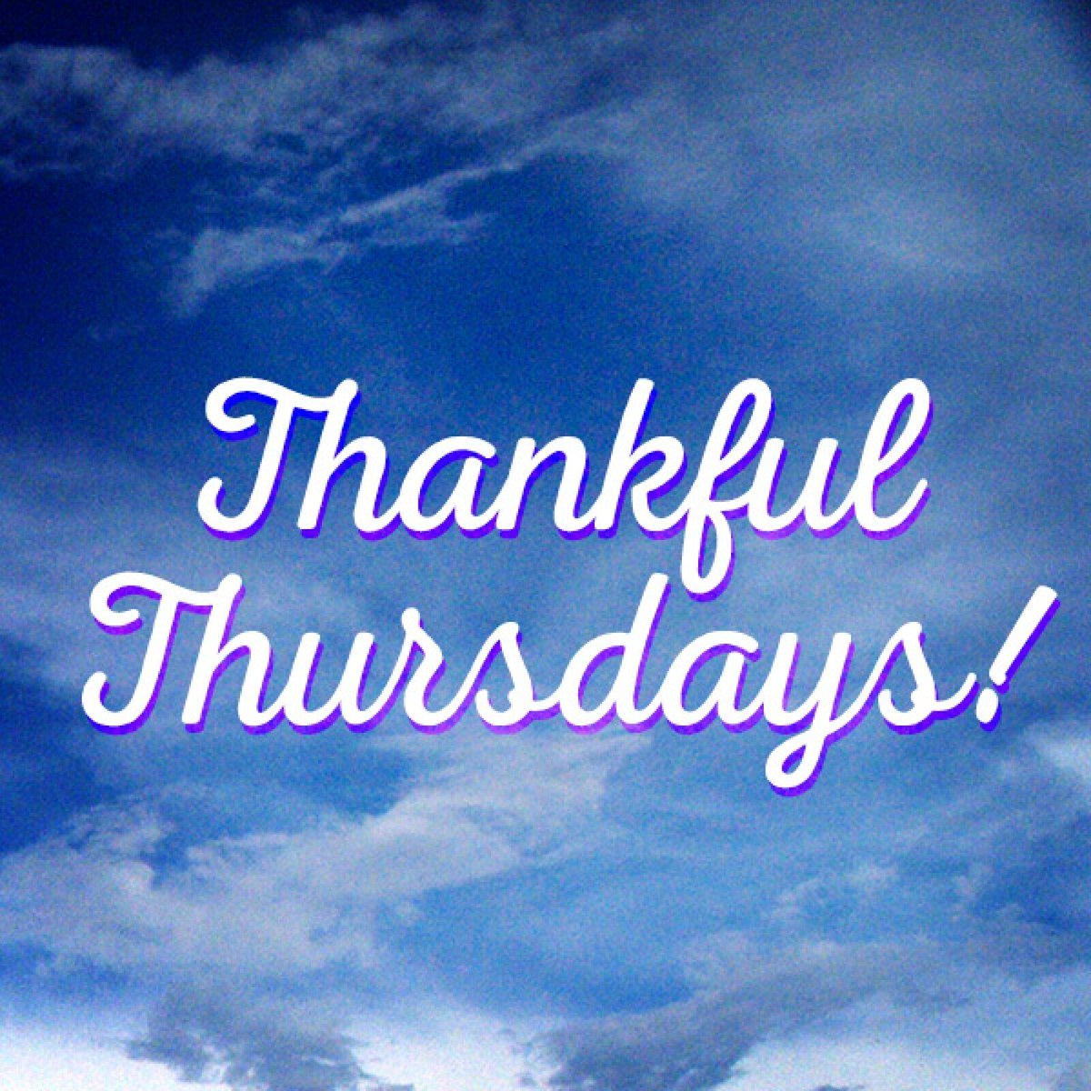 dmvwinechic's tweet photo. Hopefully everyone he as an amazing Thankful Thursday 🥰 #ThankfulThursday #Gratitude #Love #Blessed https://t.co/iqAZyKC558