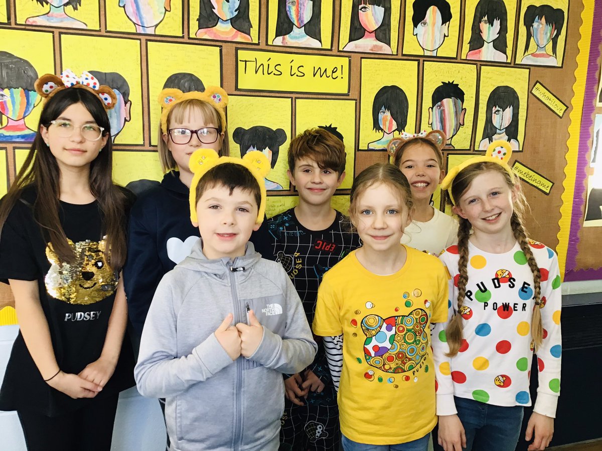 It’s Children in Need day here at Broadland’s Primary School. Children in Leopard Class are embracing Pusey Bear and his spots. Lots of money raised for this wonderful charity.  #childreninneed #pudsybear <a href="/ChiIdreninNeed/">ChildrenInNeed</a>