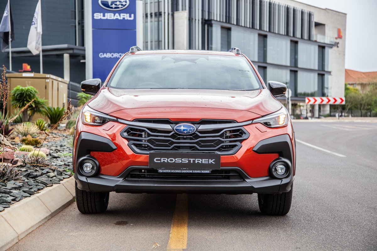 MotorHoldings's tweet image. Check out images of the Subaru Crosstrek that's currently displaying in our showroom. What do you think about the color?
BOOK A TEST DRIVE!
#xmode #boxerengine #eysight #SymmetricalAWD
#subarubotswana #subaru #subarucrosstrek #motorholdingsbotswana