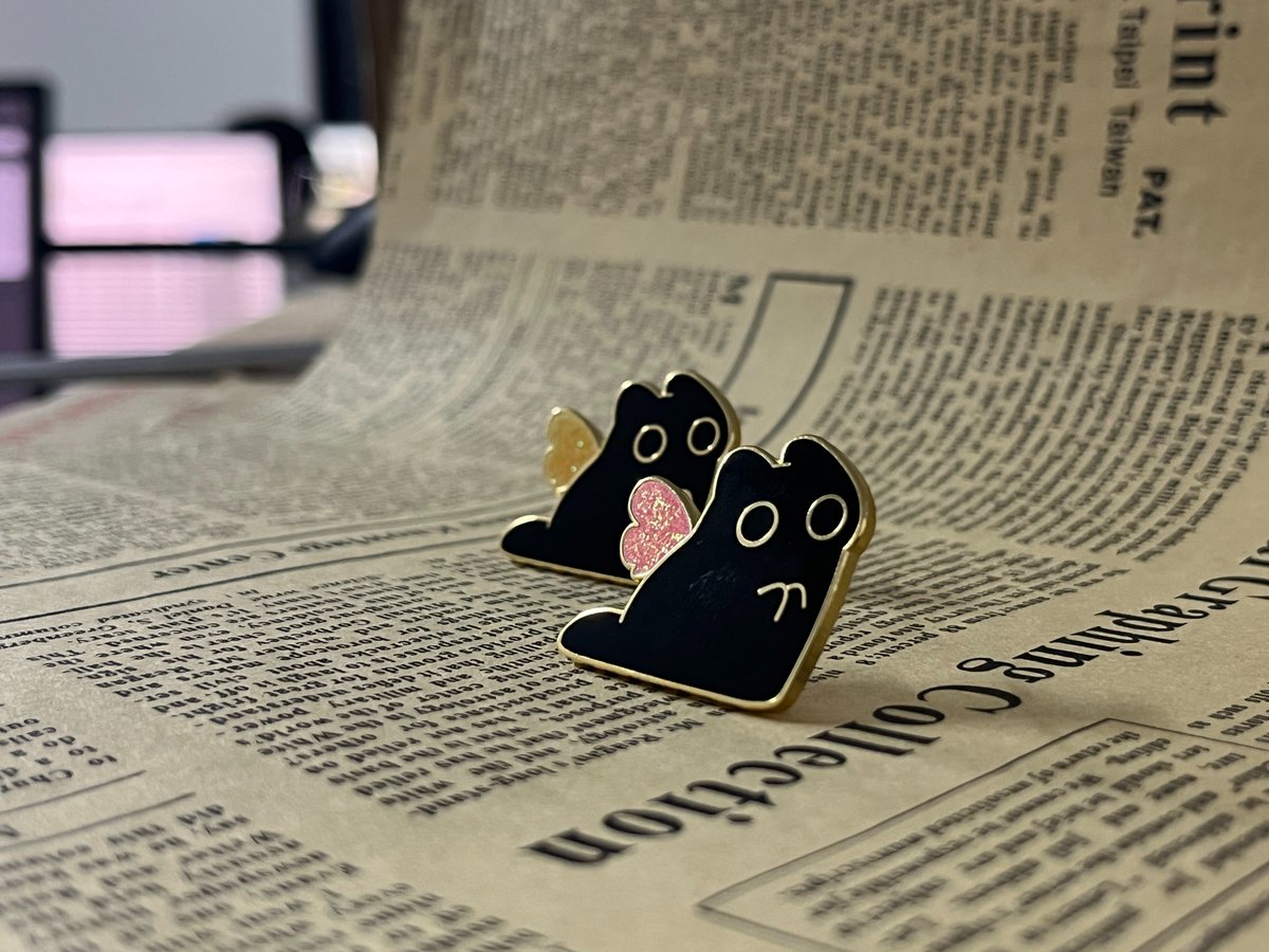 A Lovely Cat+Beautiful Flash Pink
Free quotation for professional customized badges, please feel free to contact me if needed
#softenamelpins #pinbadges #pins #badges #enamelpinbadges #enamelpins #enamelbadges #pindesign #pinlover #pinspinspins #pinaddict #pincommunity