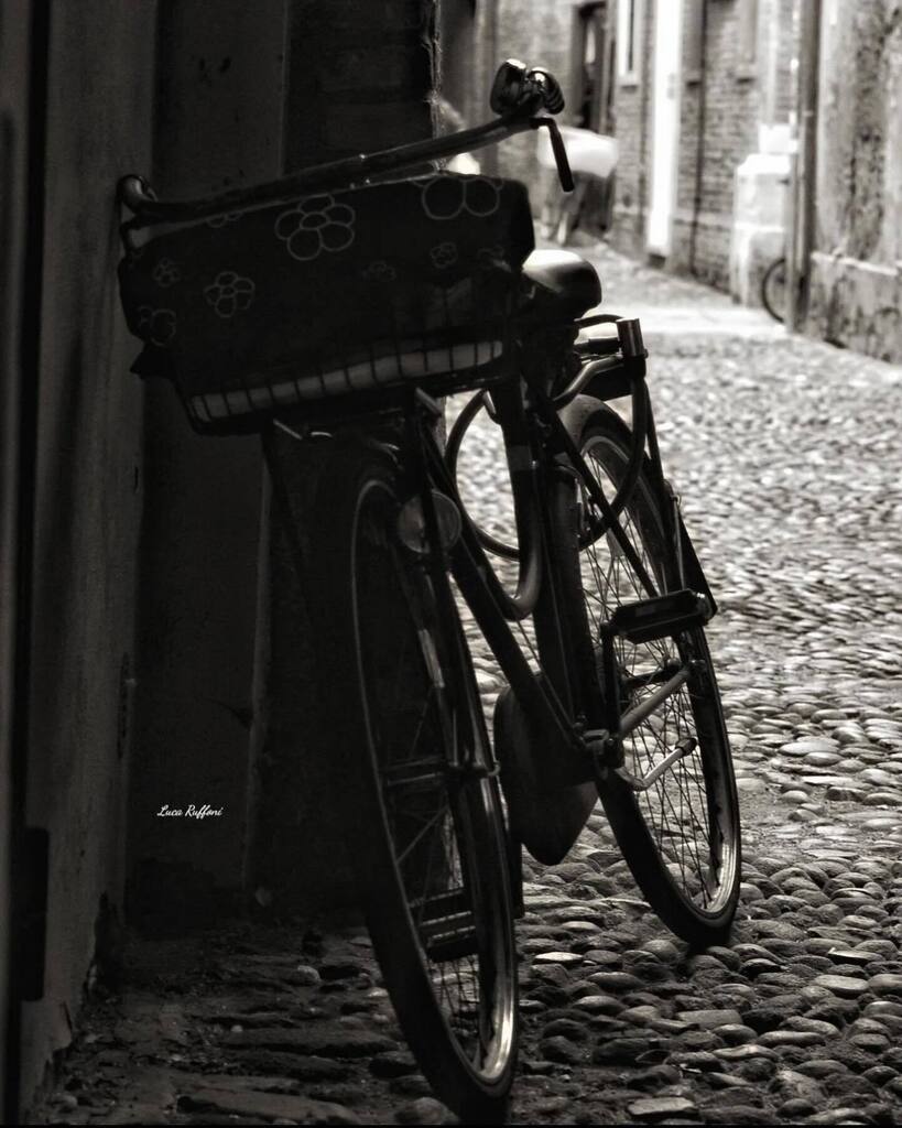 Instagramers Ferrara (@igers_ferrara) on Twitter photo Buongiorno Instagramers , oggi premiamo lo scatto di <a href="/ruffo1960/">RUFINO SUAREZ</a>
Selezionatore :<a href="/veruv/">Veru Seras</a>
______
Continua ad usare il nostro hashtag #igersferrara, le tue foto e i tuoi video potrebbero essere condivisi sul nostro account nazionale @weareigersit #weareigersit
______
#igersferr… Buongiorno Instagramers , oggi premiamo lo scatto di <a href="/ruffo1960/">RUFINO SUAREZ</a>
Selezionatore :<a href="/veruv/">Veru Seras</a>
______
Continua ad usare il nostro hashtag #igersferrara, le tue foto e i tuoi video potrebbero essere condivisi sul nostro account nazionale @weareigersit #weareigersit
______
#igersferr…