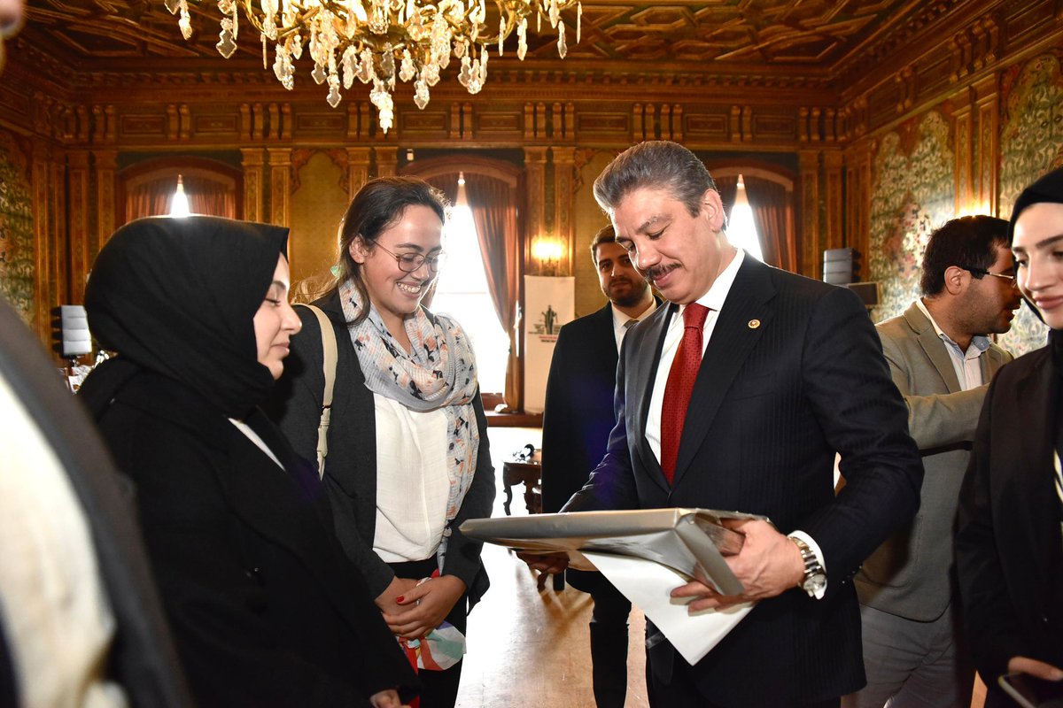 İstanbul Üniversitesi Hukuk Fakültesi’nin öncülüğünde başlayan ve 13’üncüsü düzenlenen “Uluslararası Suç ve Ceza Film Festivali Akademik Programı”na katılım sağladık. 

“Herkes için Adalet” teması ile izleyicinin adalet konusunda fikir yürütmesini ve kararlar almasını sağlayan